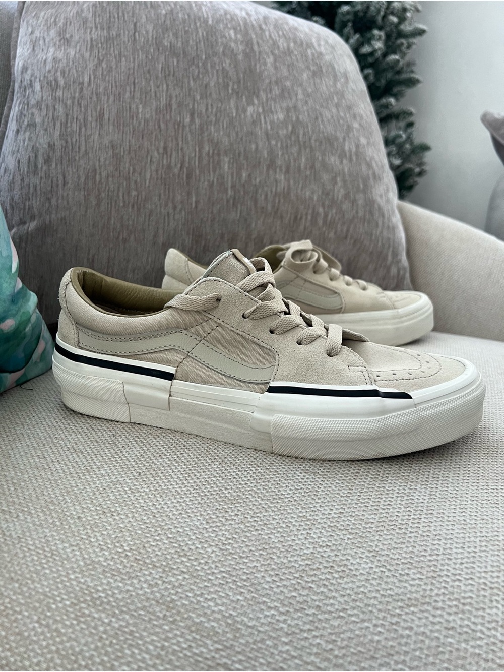 Men's Casual Low-Top Sneakers in Beige - Neutral Canvas